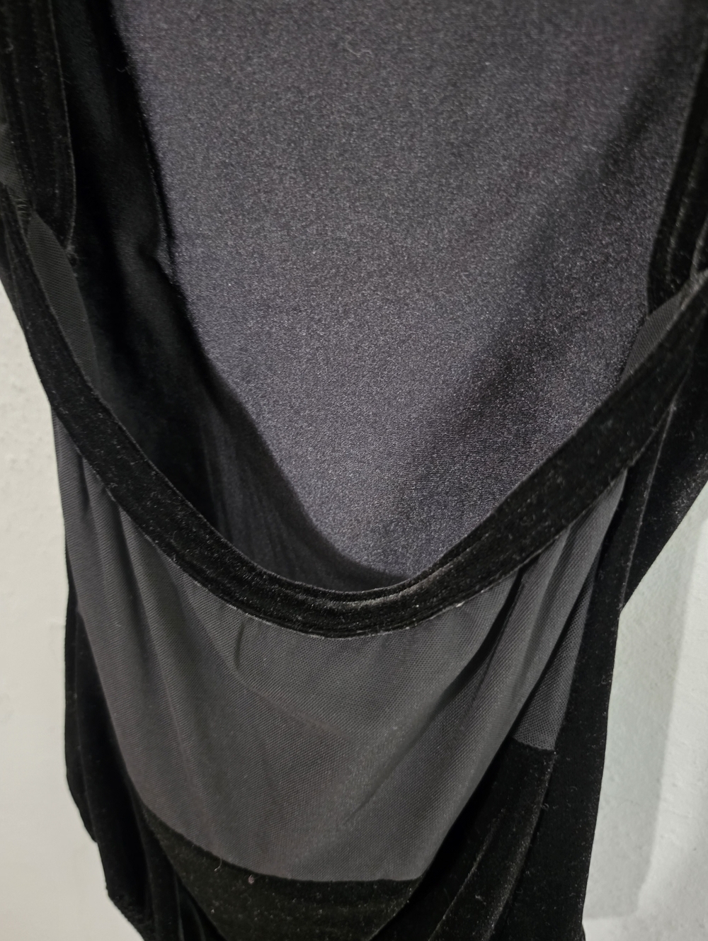 Details Dancewear with Lace and Embroidered Velvet Bodysuit Leotard Size Med - Picture 5 of 13